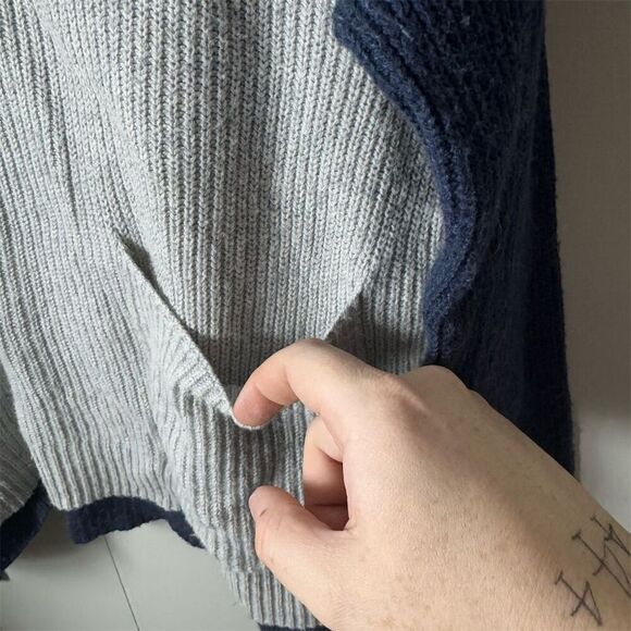 Madewell Women's L Gray Colorblock Pullover Sweater Patch Pockets Casual - Picture 5 of 7